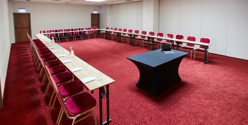 Jak wygląda dobra sala konferencyjna Warszawa?