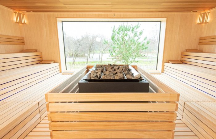 OUTDOOR FINNISH SAUNA