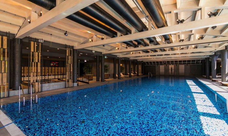 RELAX AT THÉRA WELLNESS