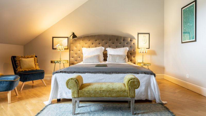 About Apartments & Villa