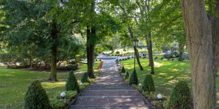 Marina Invest - operator najmu