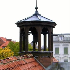 Piszą o NAS! Prof. Andrzej Januszajtisa o dzwonie w ARCHE Dwór Uphagena Gdańsk