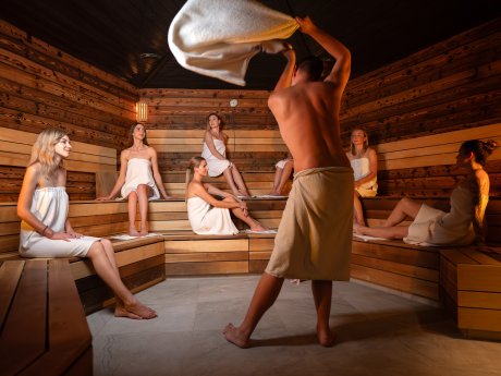 Zobacz, co czeka na dorosłych w Saunach Świętokrzyskich