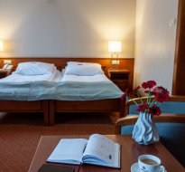Hotel und Zimmer