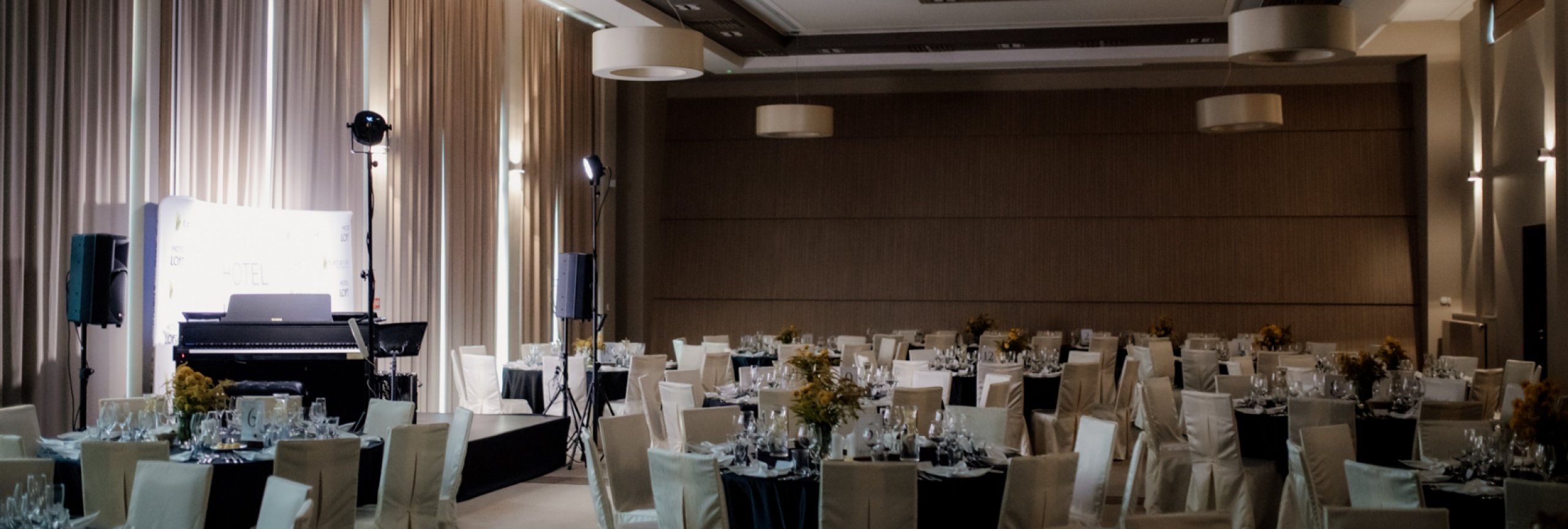 Reklaminio skydelio fonas