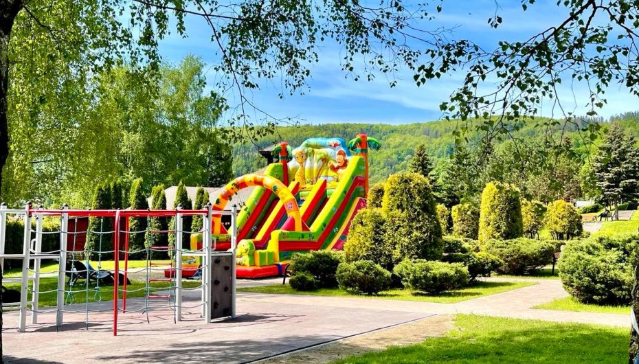 ZAHRADY PLNÉ ATRAKCÍ