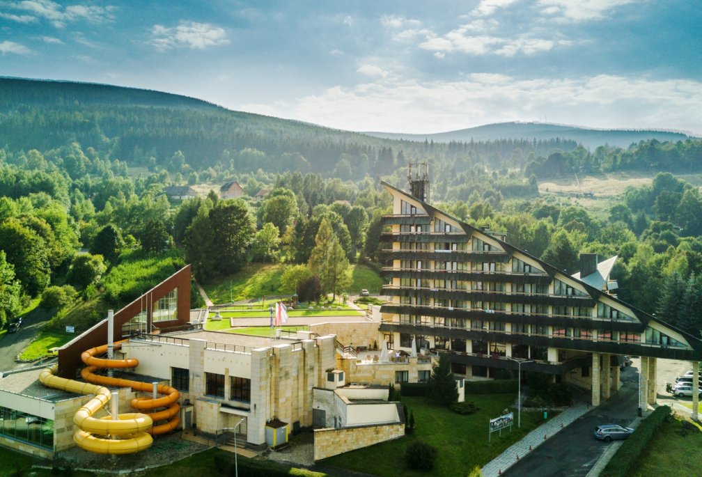 i obiektów INTERFERIE
