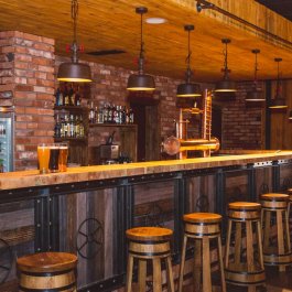 Brauerei Miedziowy 44