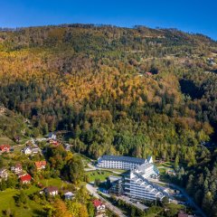 Które góry są najlepsze na jesienne wycieczki i jaki hotel wybrać?