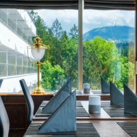 Restauracja i Sala Bankietowa