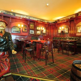 Pub<br>Highlander I Karczma<br>Klimczoka