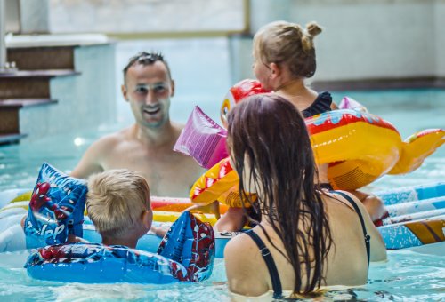 Hotel z basenami w górach