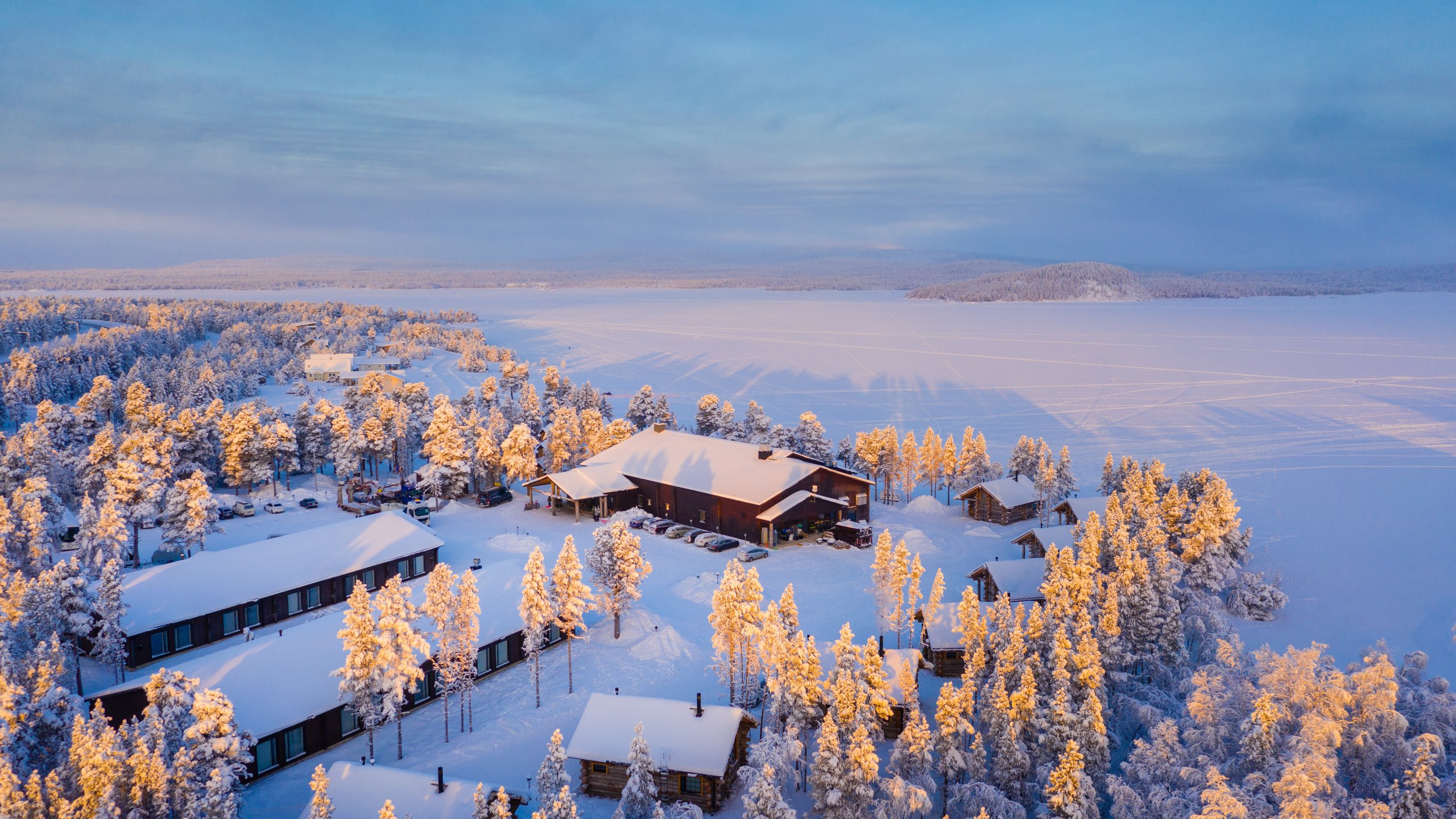 Inari wilderness hotel