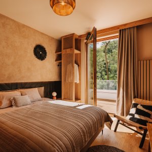 RIDERS LODGE Gallery