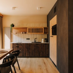 RIDERS LODGE Gallery