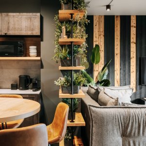 RIDERS LODGE Gallery