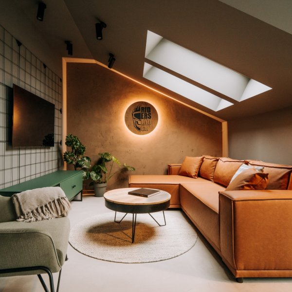 RIDERS LODGE Gallery