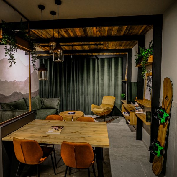 RIDERS LODGE Gallery