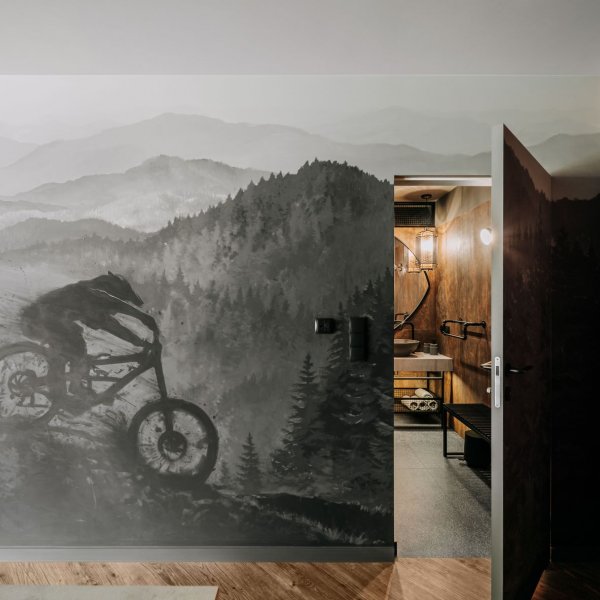 RIDERS LODGE Gallery