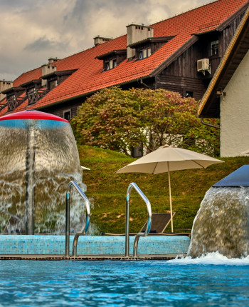 Large Outdoor Pool