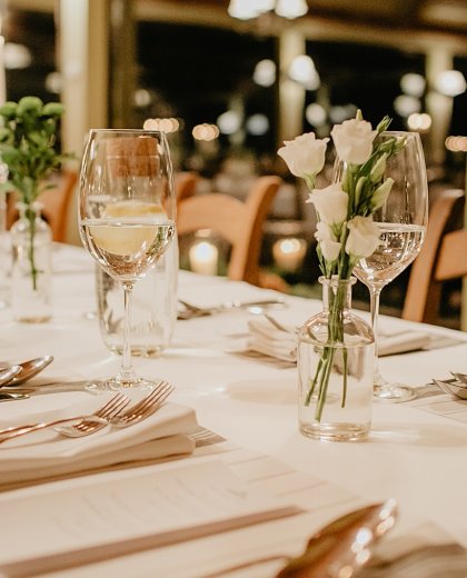 Sala weselna nad jeziorem