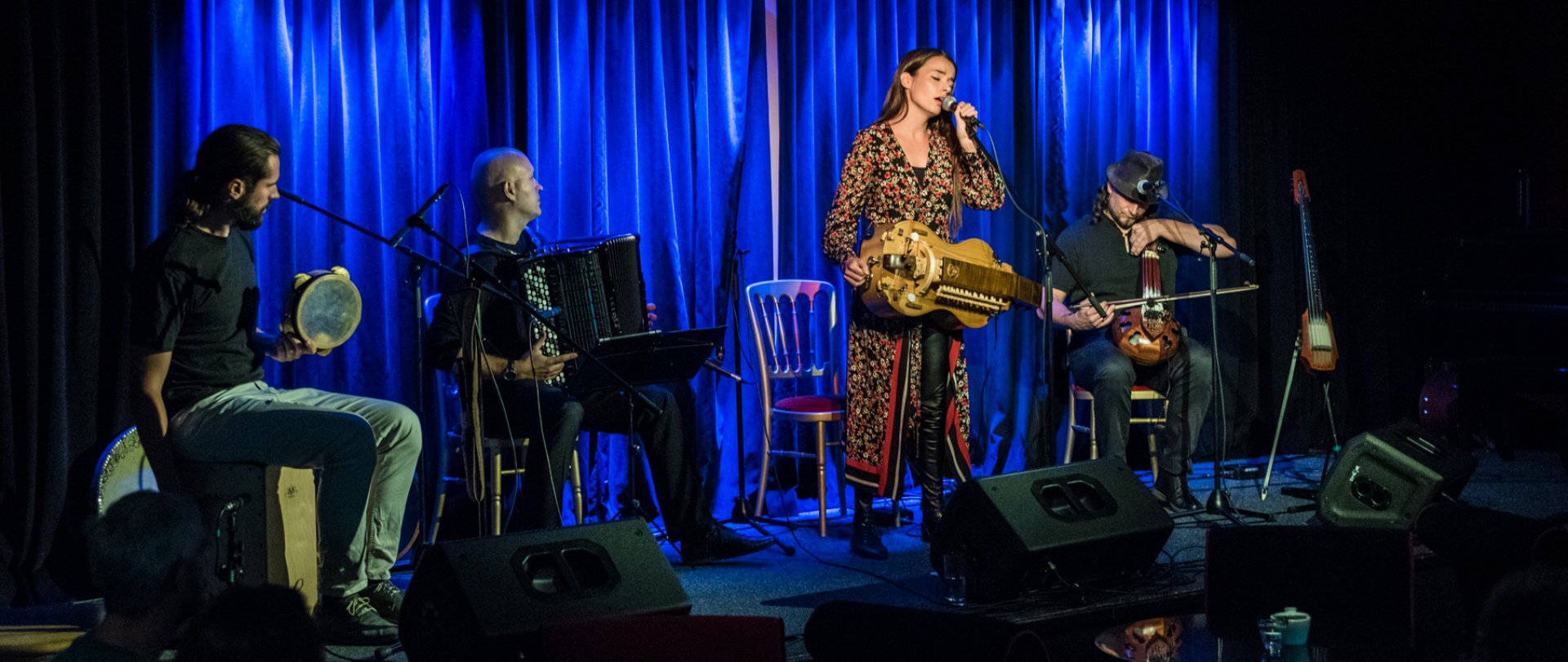 Concerts in a Guest Manor