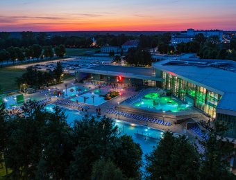 Zdjęcie przedstawiające wejście do basenu