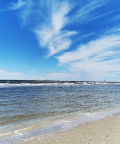 SPÜREN </br>SIE DAS </br>MEERKLIMA IN ŚWINOUJŚCIE