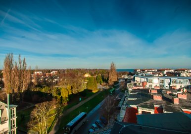 SPÜREN </br>SIE DAS </br>MEERKLIMA IN ŚWINOUJŚCIE