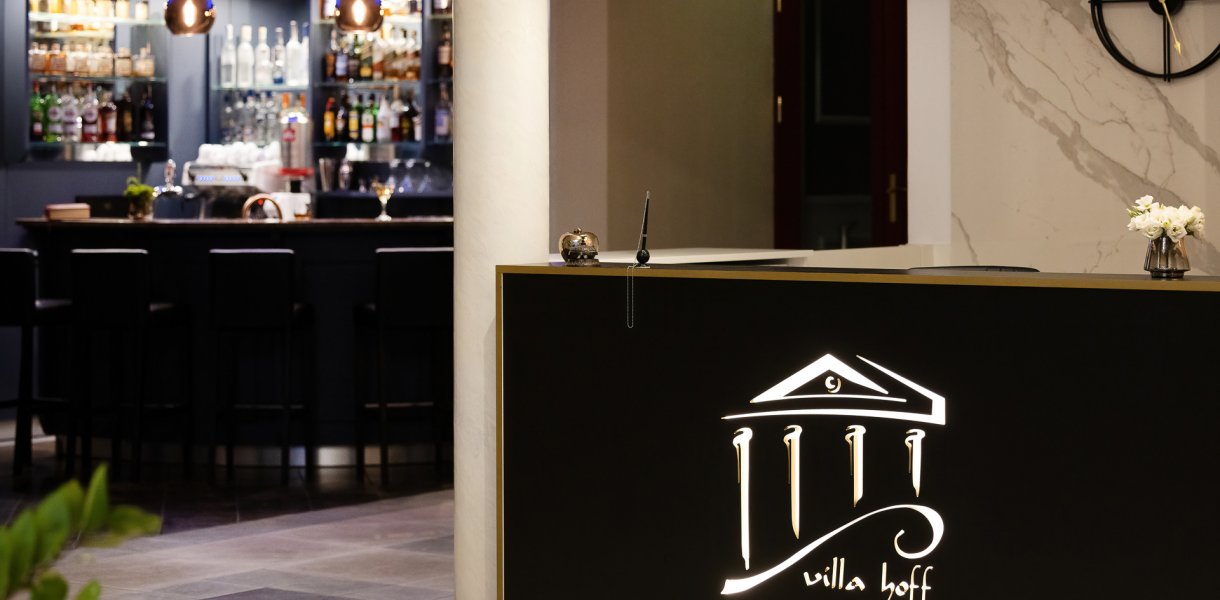 Siła pierwszego wrażenia, czyli parę słów o recepcji hotelowej