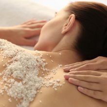 Jędrna i promienna skóra w lecie - nowoczesne zabiegi w SPA.