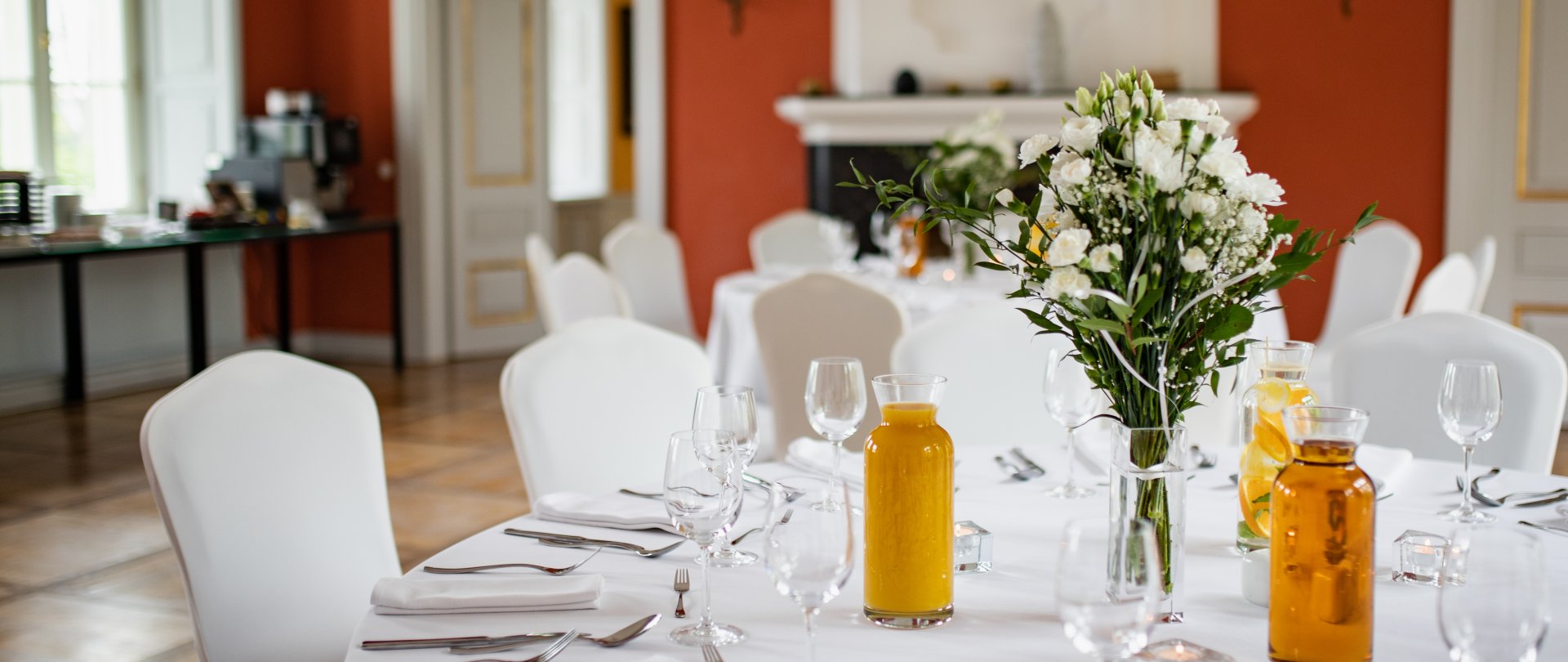 Świętuj Ważne Chwile w Zamku!