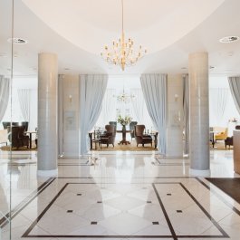 Hotel i jego otoczenie