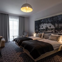 Pokoje i apartamenty