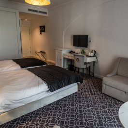 Pokoje i apartamenty