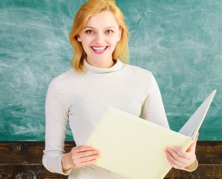 DZIEŃ NAUCZYCIELA NAD MORZEM W MIELNIE