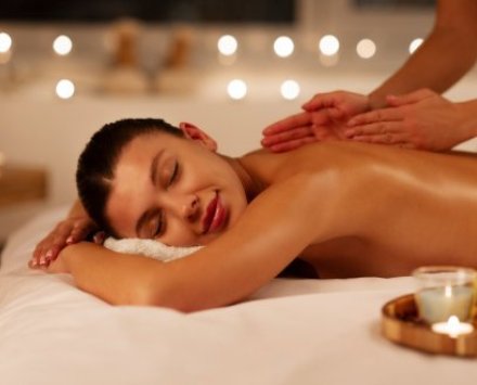 wSPAniała chwila &mdash; babski wiecz&oacute;r w Warszawie