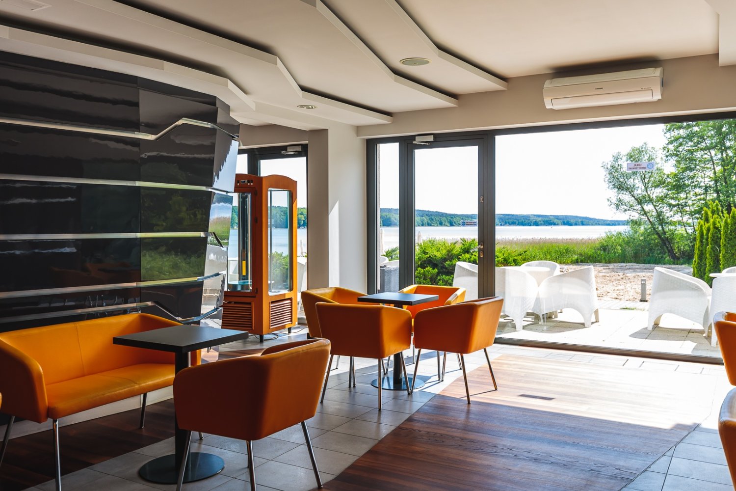 Wind Club - bar przy plaży