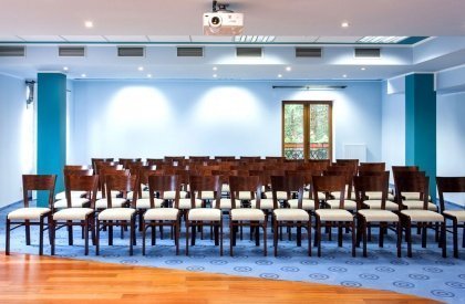 gallery/sala-konferencyjna-niebieska.jpg