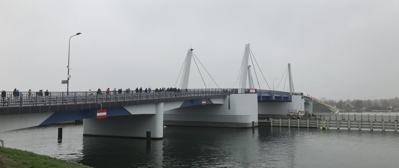 New bridge connecting Isle of Sobieszewo is open!